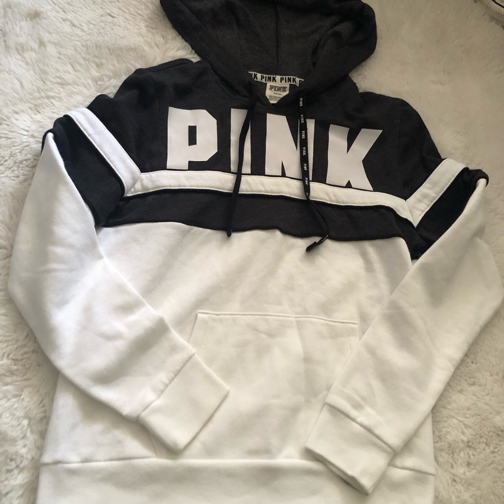 Victoria secret like new size med